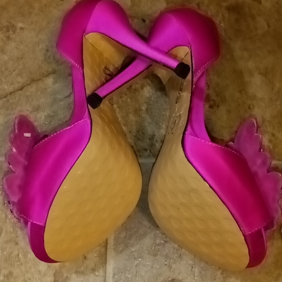 Betsey Johnson heels - Picture 6 of 12